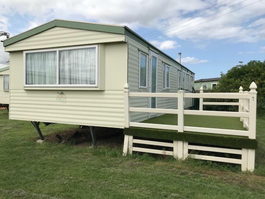 8 Berth Sunnymede Villa Ingoldmells Exterior foto